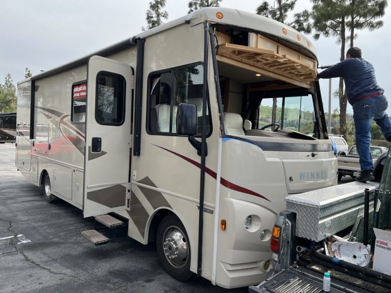 RV Windshield Repair